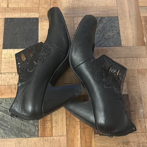 MIZ MOOZ Sharon Women's Shoes - Picture 3 of 5